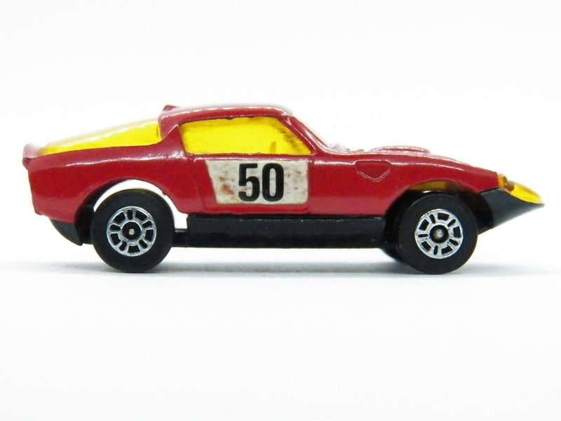 Illustration for article titled Corgi Juniors 1:64 Austin Healey Le Mans Sprite